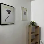 Entier Paris, France Apartment *
